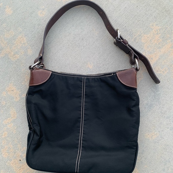 Dooney & Bourke Handbag Gently Used - Picture 7 of 8